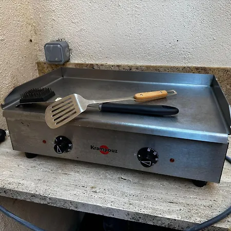 아파트 Port-vendres : T2 Avec Terrasse Et Barbecue A 200m Du - Fr-1-309-537